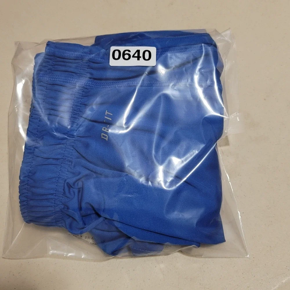 Nike Mens Shorts M Medium Blue Outdoors Athletic Lightweight Gym
